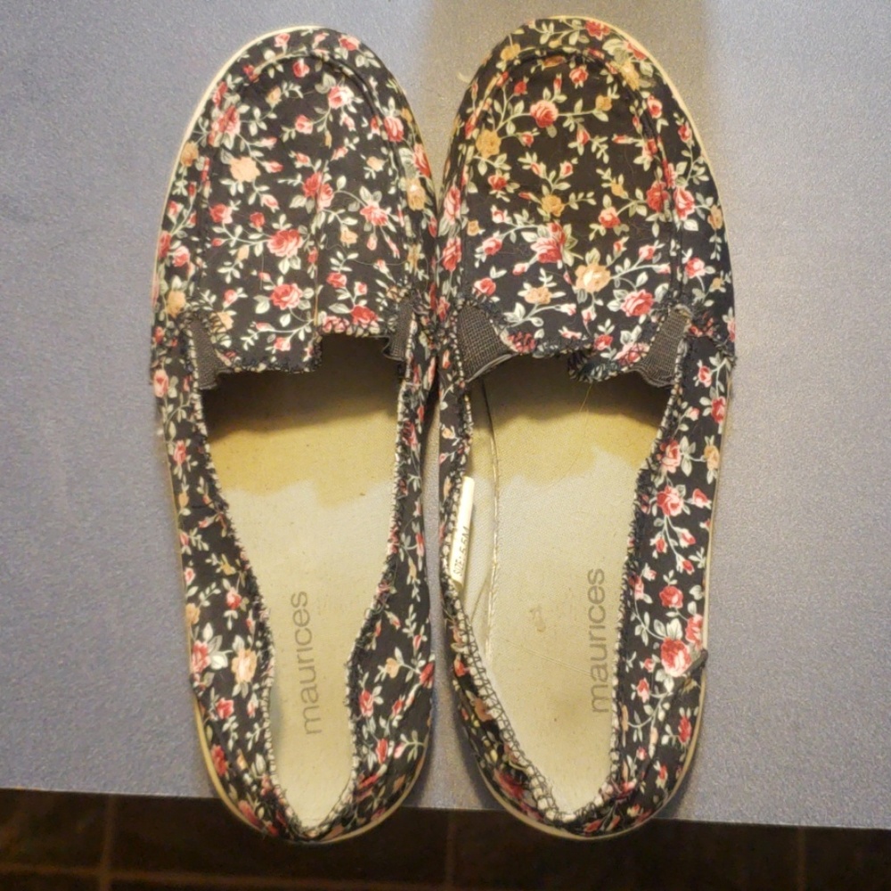 Maurices floral slip on shoes